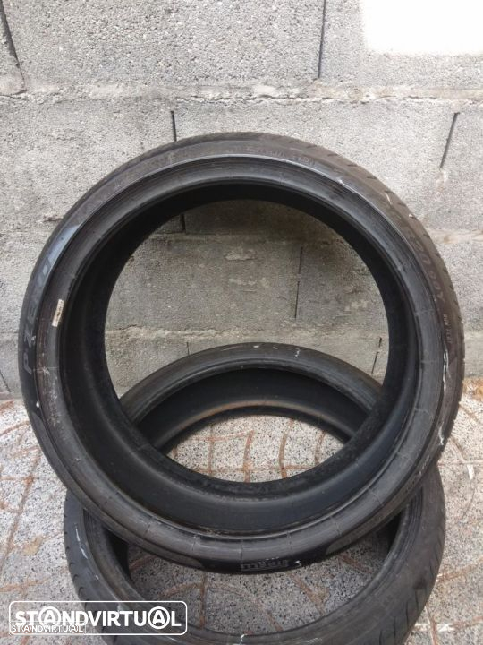 Ref 008 // 2 Pneus 225/35/20´ Pirelli Pzero RFT 90Y com +80% piso - 3