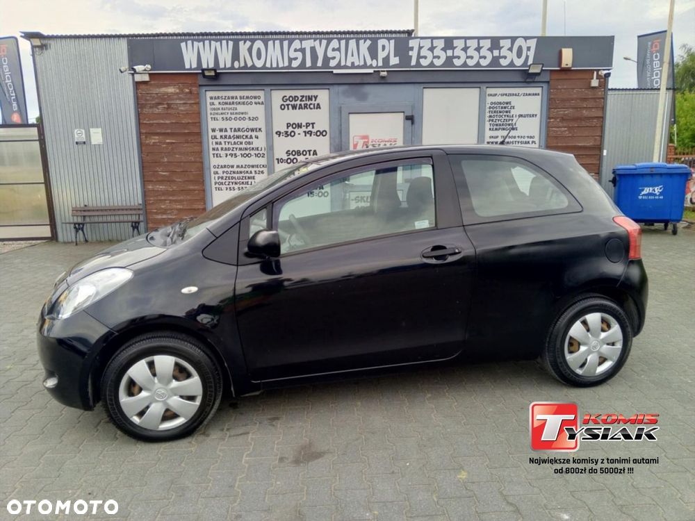 Toyota Yaris - 1
