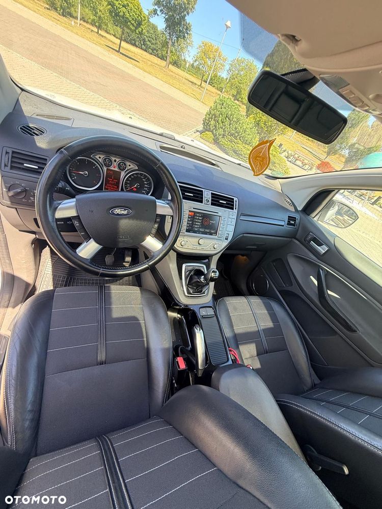 Ford Kuga 2.0 TDCi Titanium S FWD - 2