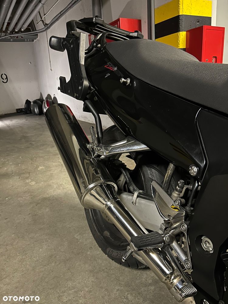 Honda CBR - 8