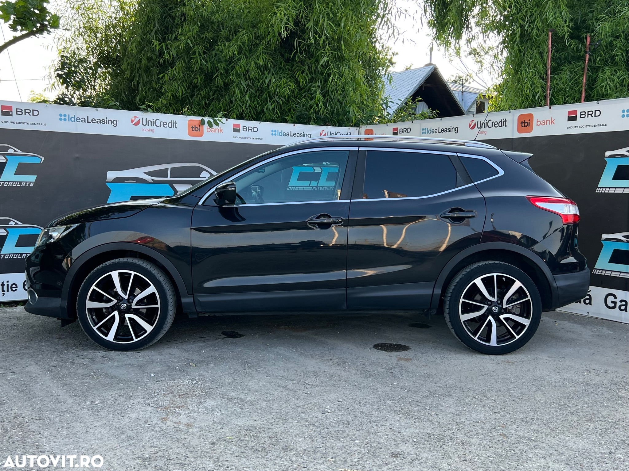 Nissan Qashqai 1.6 DCI Start/Stop X-TRONIC Tekna - 33