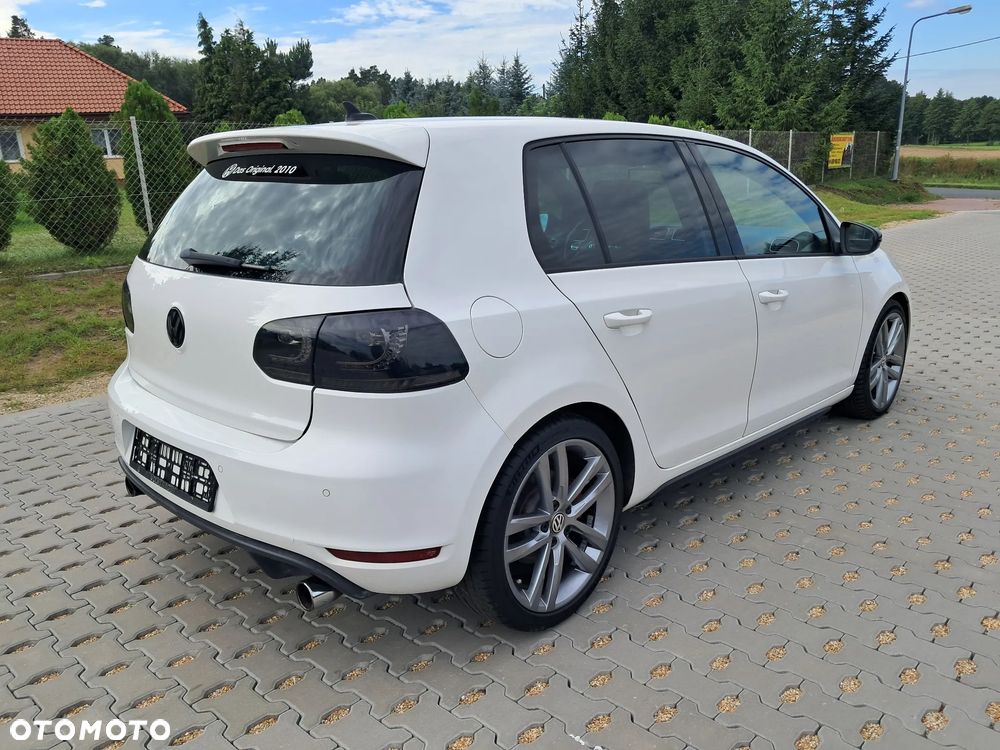 Volkswagen Golf 2.0 GTI DSG - 8