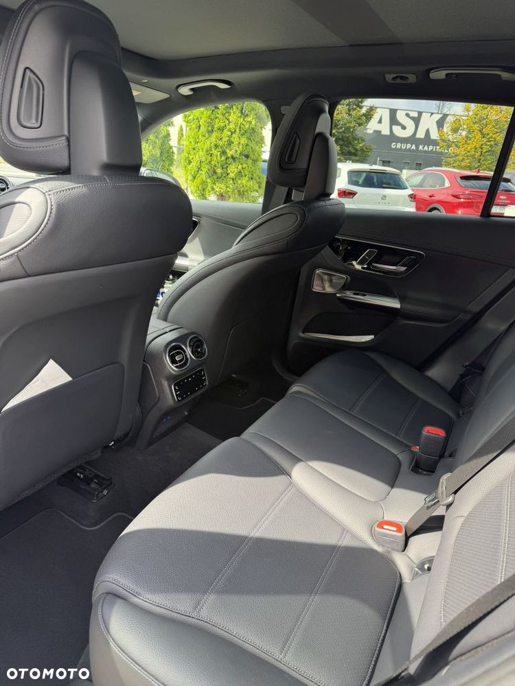 Mercedes-Benz GLC 300 mHEV 4-Matic AMG Line - 8