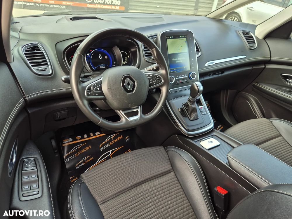 Renault Grand Scenic TCe 160 GPF EDC BLACK EDITION - 9