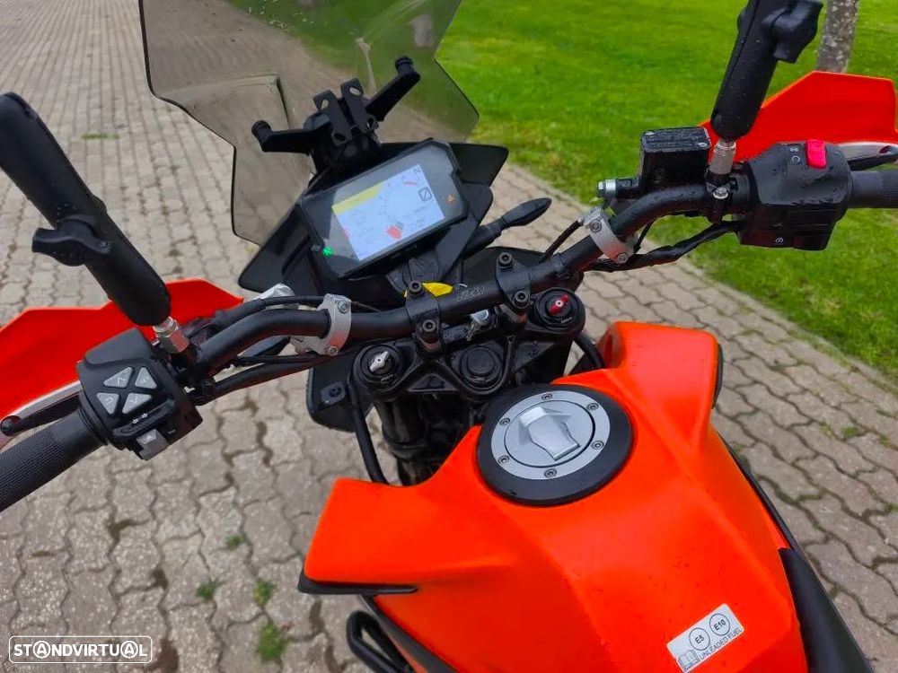 KTM Adventure 390 - 8