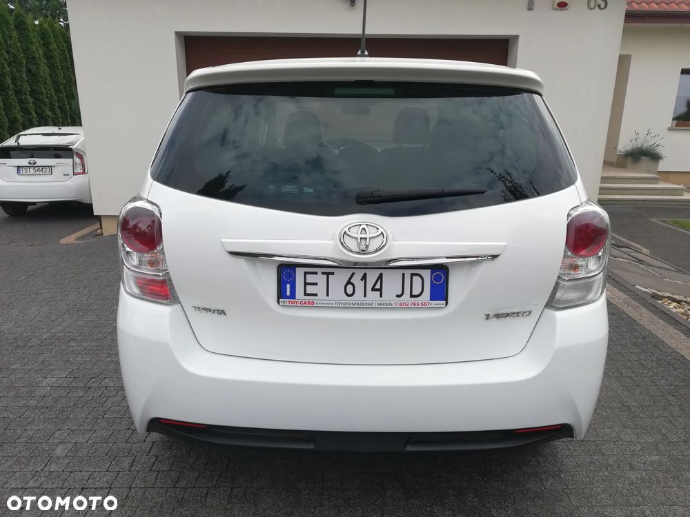 Toyota Verso - 11