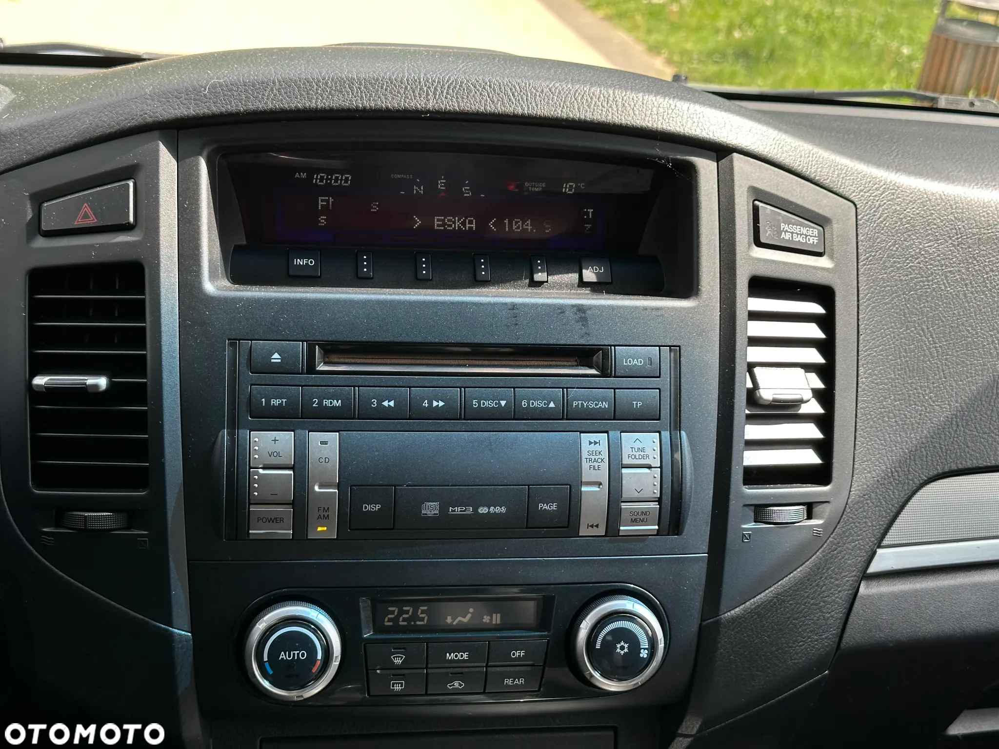 Mitsubishi Pajero - 14