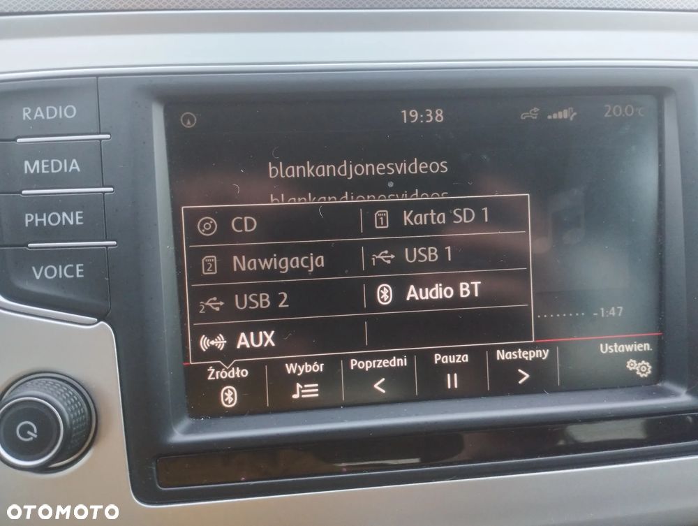 Volkswagen Passat 2.0 TDI SCR DSG Comfortline - 25
