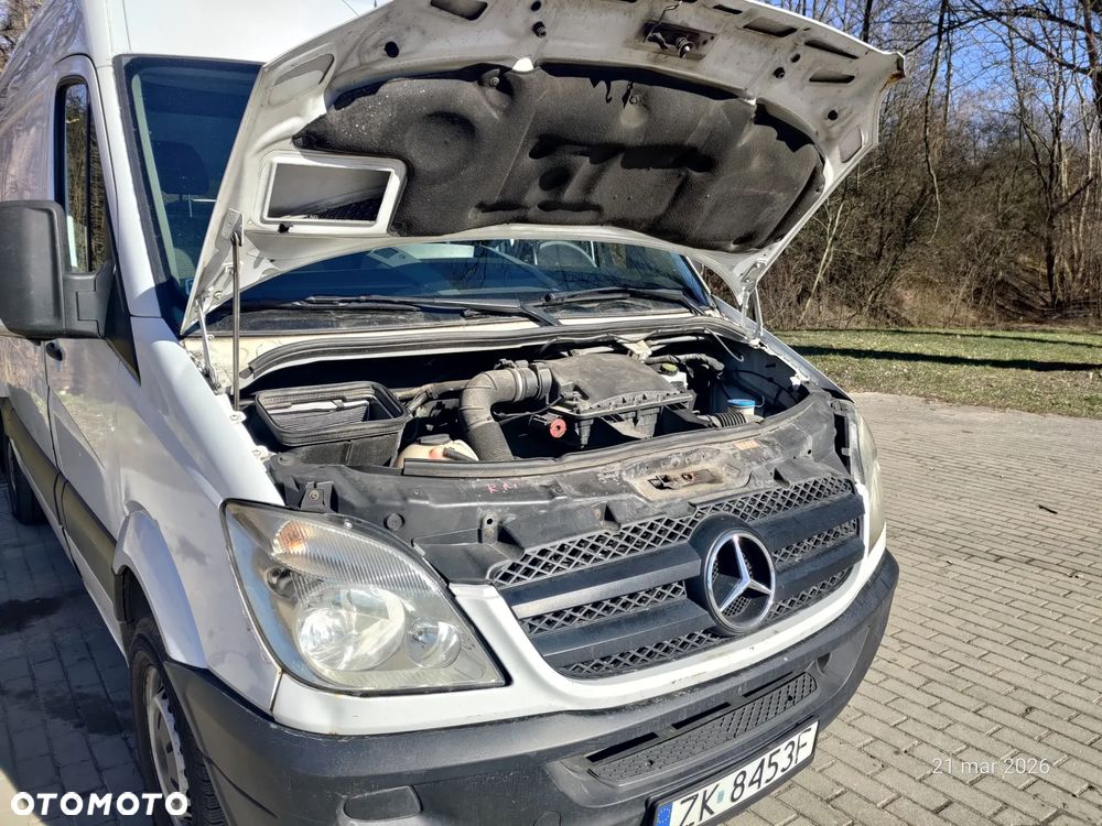 Mercedes-Benz SPRINTER - 11