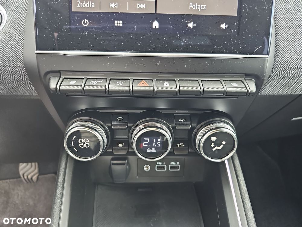Renault Clio 1.0 TCe Techno - 19