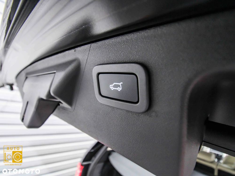 Land Rover Discovery Sport 2.0 TD4 HSE Luxury - 15