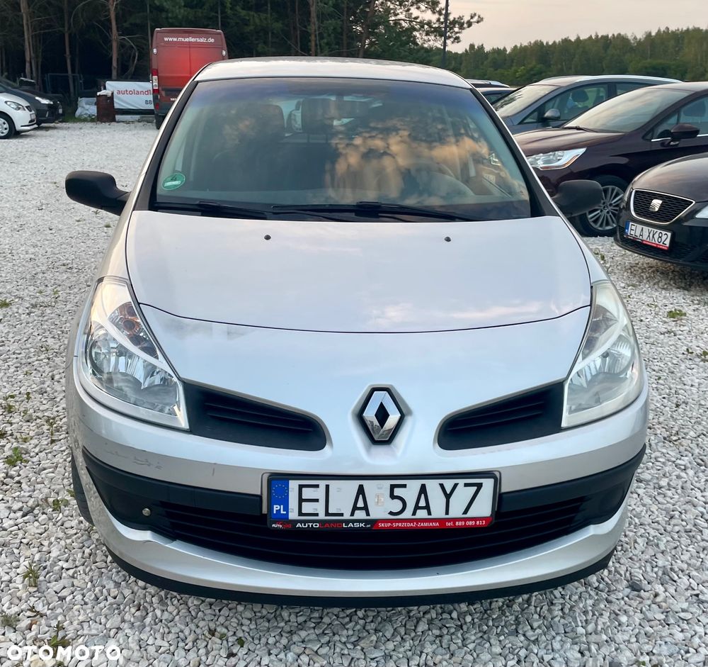 Renault Clio 1.2 16V Authentique - 24