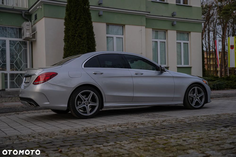 Mercedes-Benz Klasa C 300 7G-TRONIC - 8