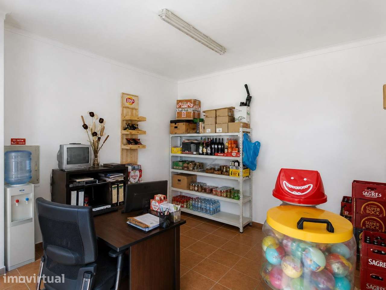 Café + posto de lavagem auto - Grande imagem: 4/13