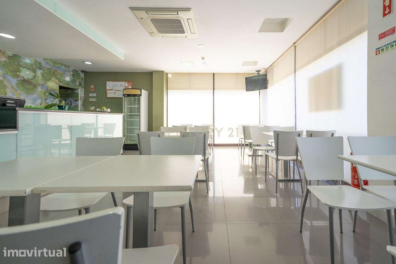 Pastelaria no Centro da Lousã — Negócio Pronto a Continuar - Grande imagem: 5/48