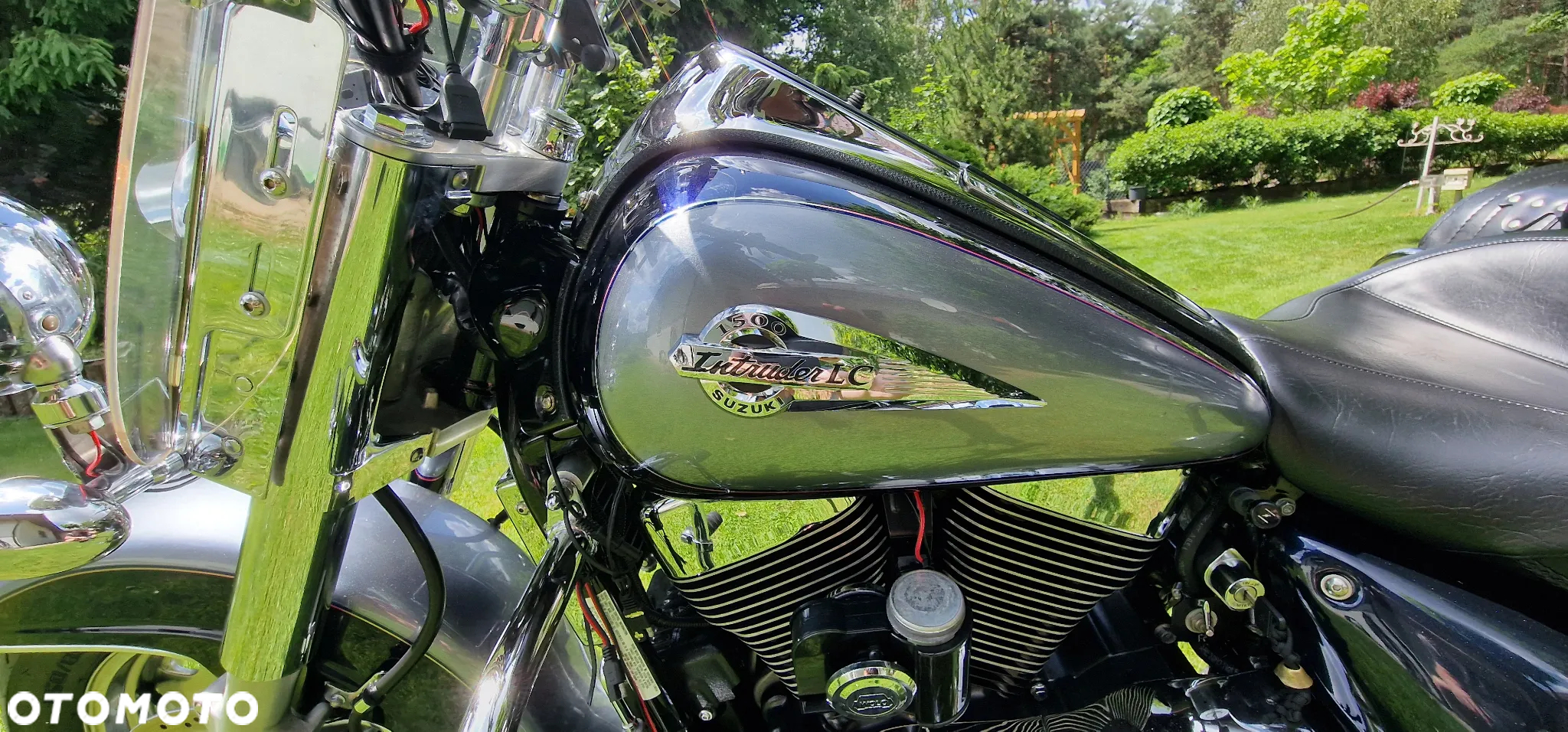 Suzuki Intruder - 4