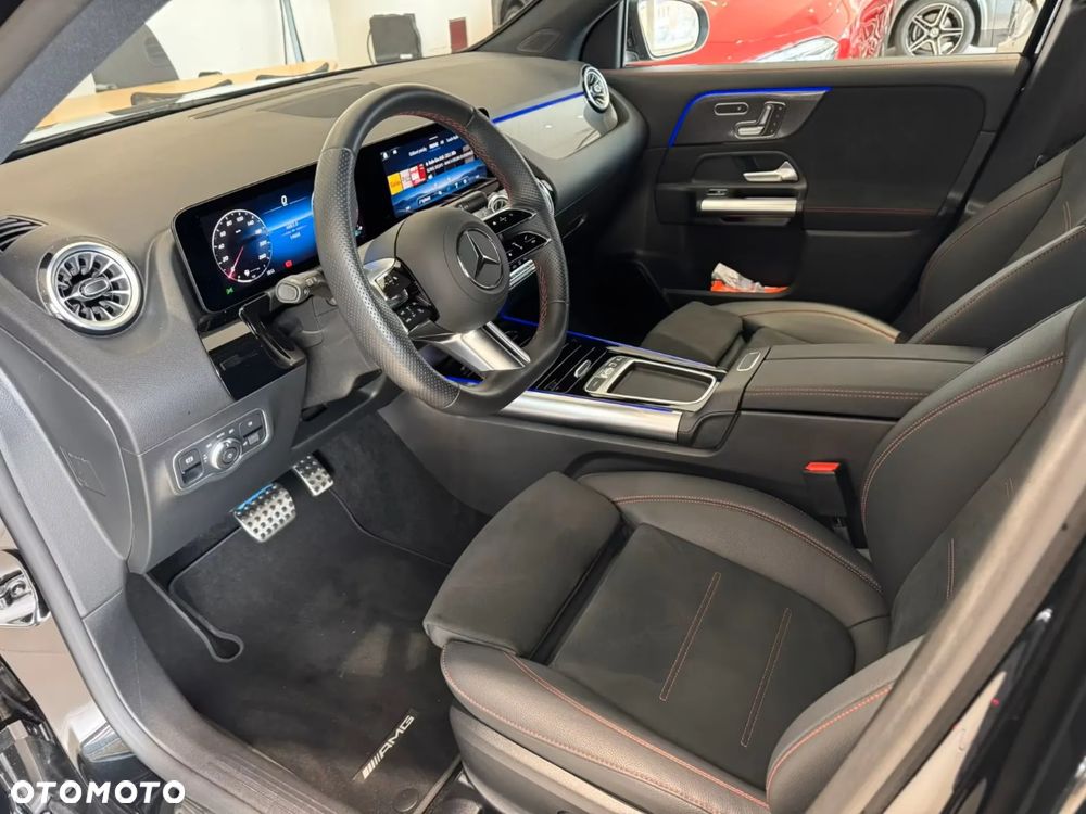 Mercedes-Benz GLA 220 mHEV 4-Matic AMG Line 8G-DCT - 10