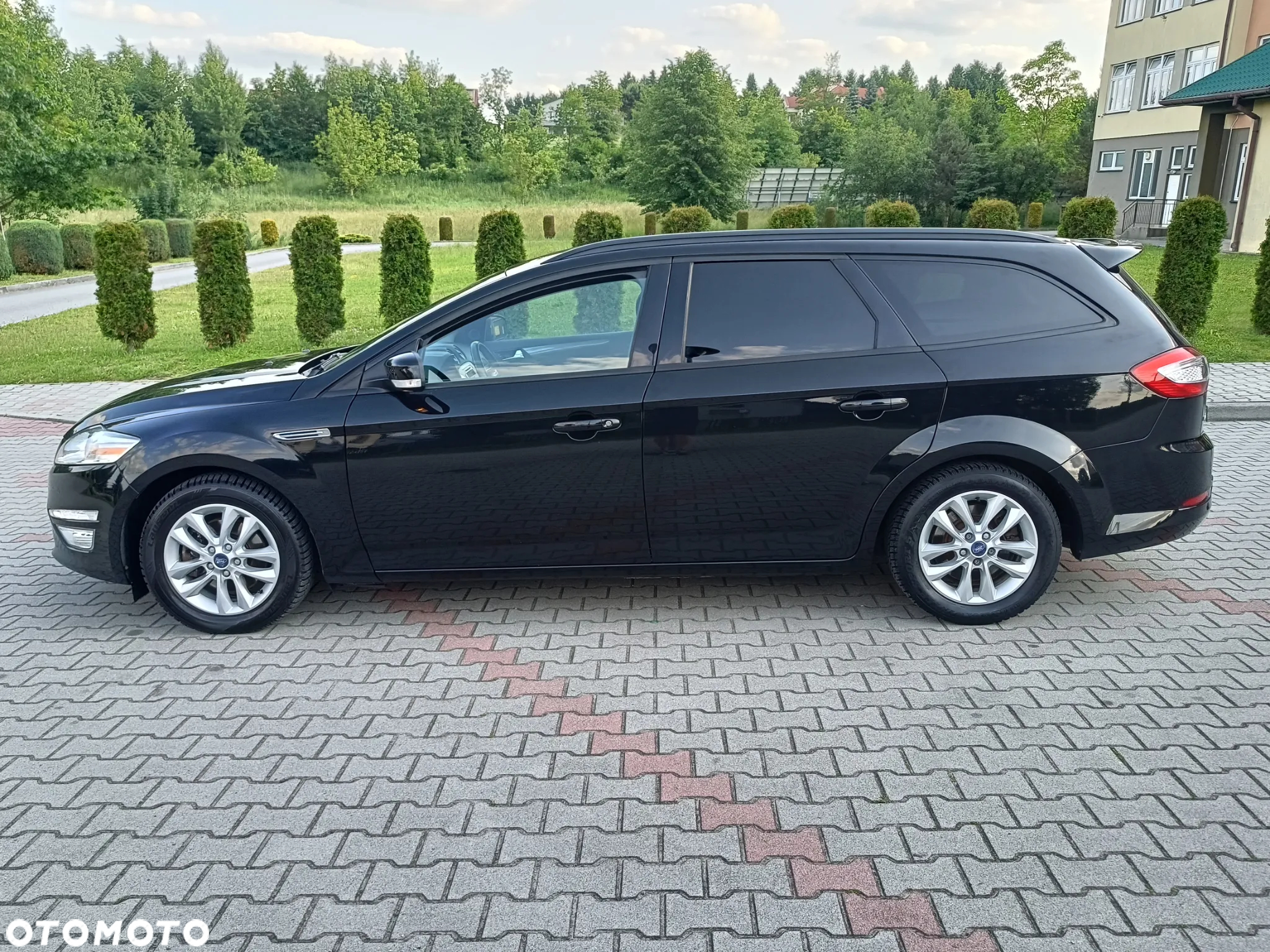 Ford Mondeo 2.0 TDCI Titanium S - 12