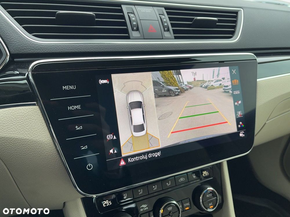 Skoda Superb 2.0 TDI SCR 4x4 L&K DSG - 26