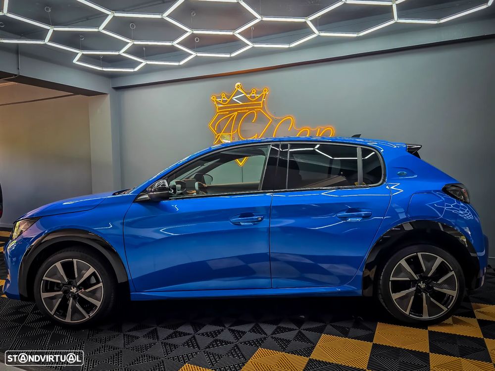 Peugeot e-208 GT Pack - 7