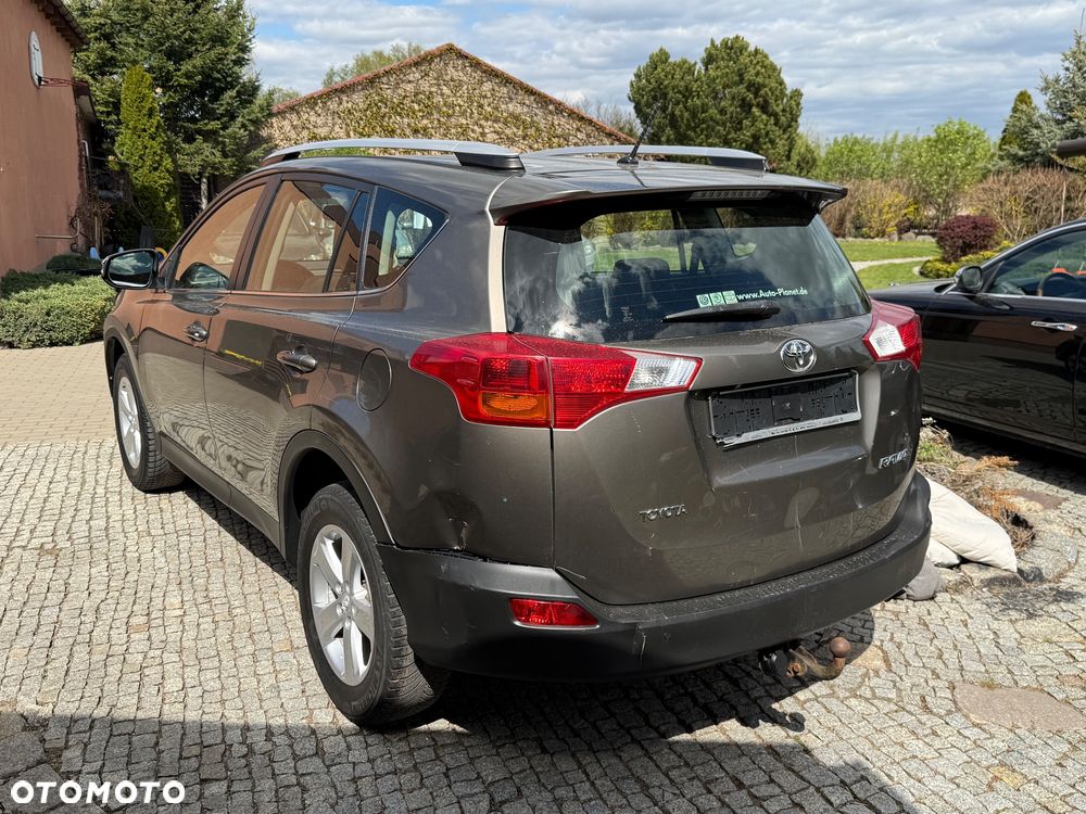 Toyota RAV4 2.0 D-4D 4x2 Start-Stop Comfort - 4