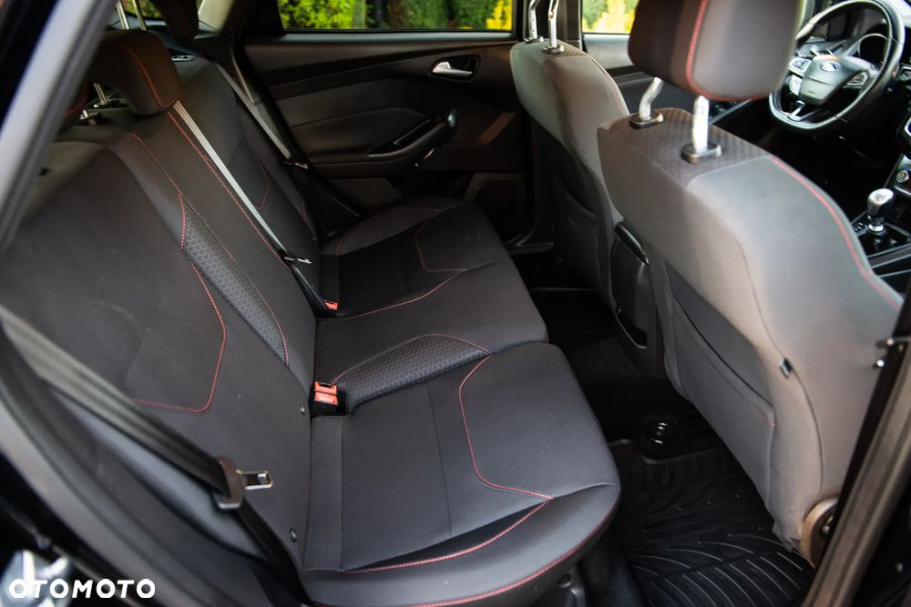 Ford Focus 1.5 EcoBoost ST-Line Red ASS - 26