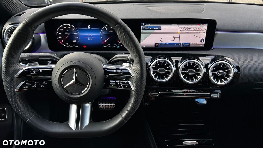 Mercedes-Benz Klasa A 200 AMG Line 7G-DCT - 15
