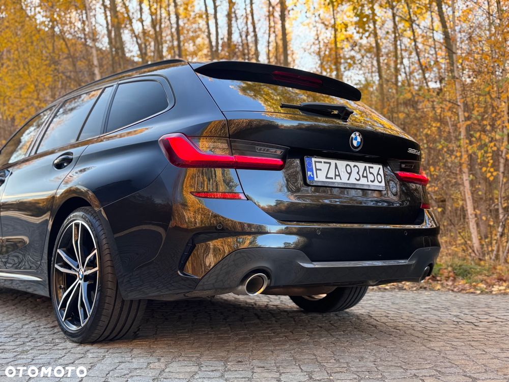 BMW Seria 3 320d Touring M Sport - 26