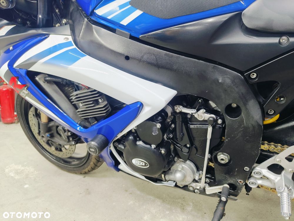 Suzuki GSX-R - 22