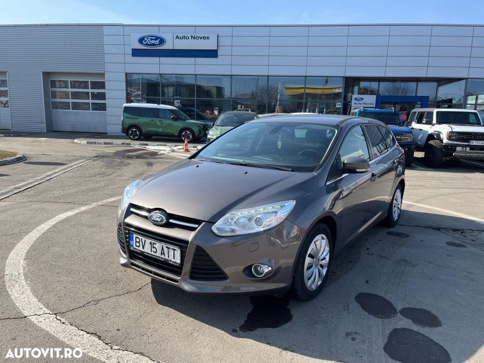 Ford Focus - 1