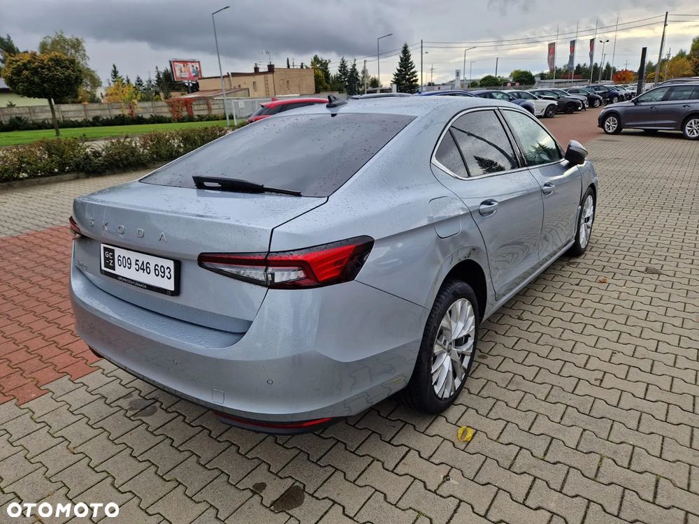 Skoda Superb 2.0 TSI Selection DSG - 2