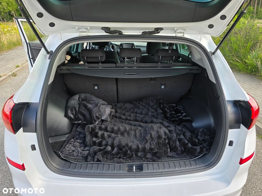 Hyundai Tucson 1.6 GDI BlueDrive Comfort 2WD - 12