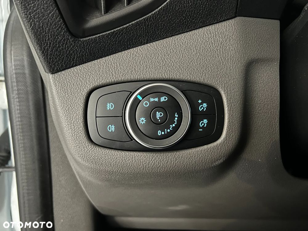 Ford Connect - 23