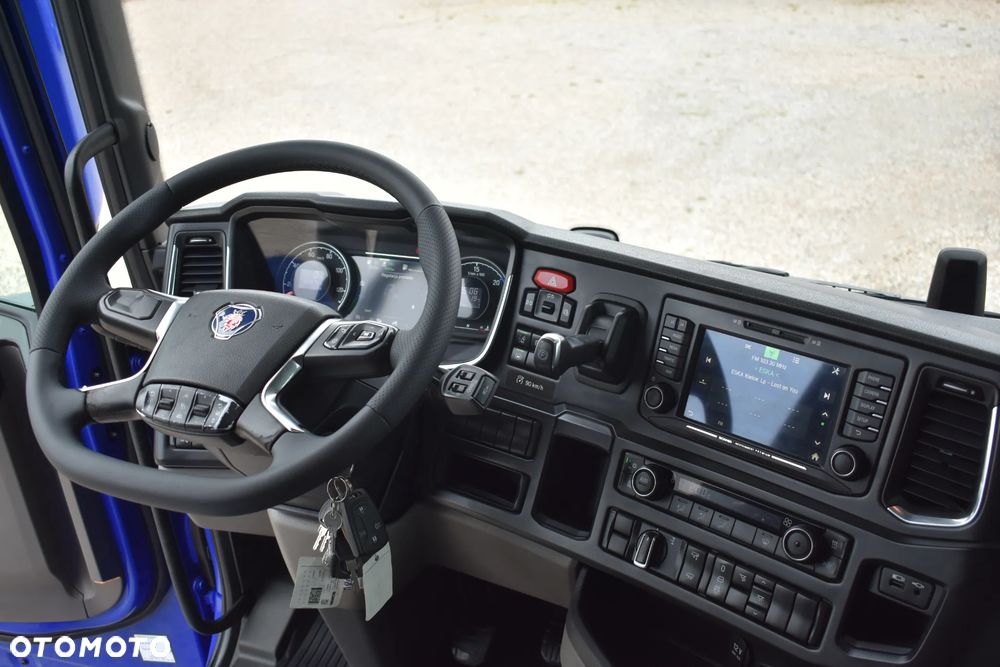 Scania R450 // NAVI // VIRTUAL COCKPIT // LED // NOWE OPONY !! // - 24