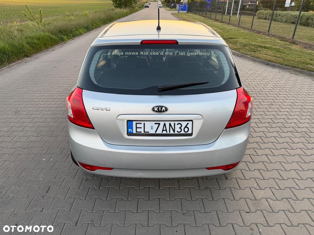 Kia Ceed 1.4 Comfort - 10