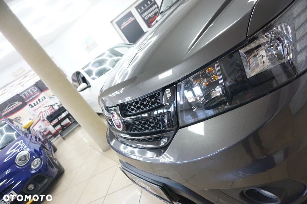 Fiat Freemont 2.0 Multijet 16V DPF Automatik Allrad Black Code - 13