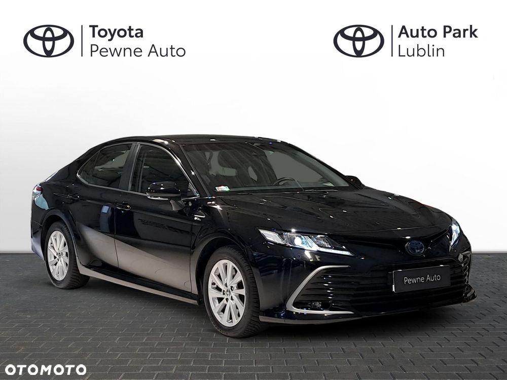 Toyota Camry - 7