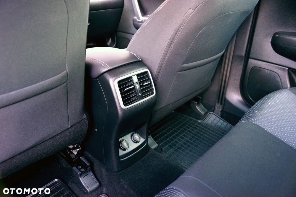 Kia Sportage - 11