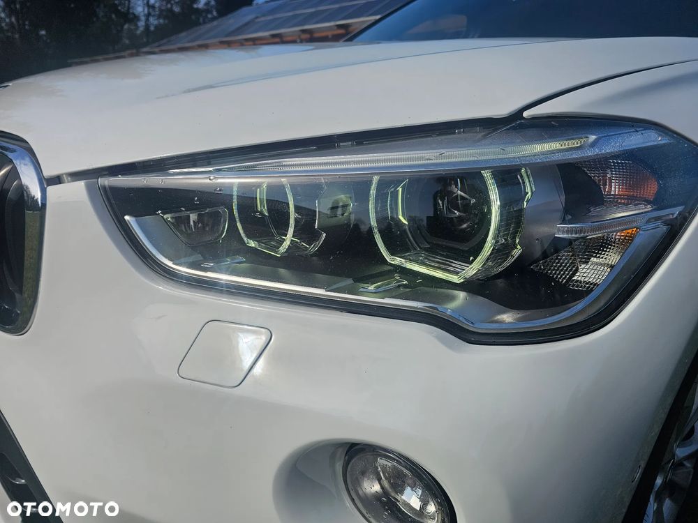 BMW X1 xDrive18d Sport Line - 12