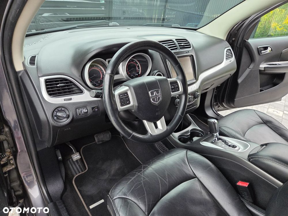 Dodge Journey - 35