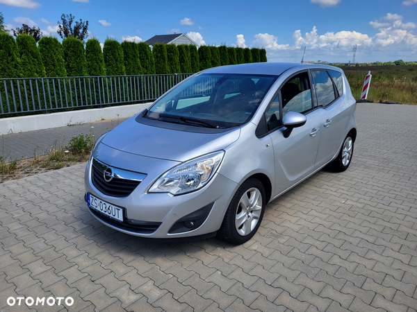 Opel Meriva 1.4 Design Edition