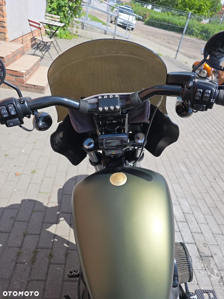 Harley-Davidson Dyna Street Bob - 18