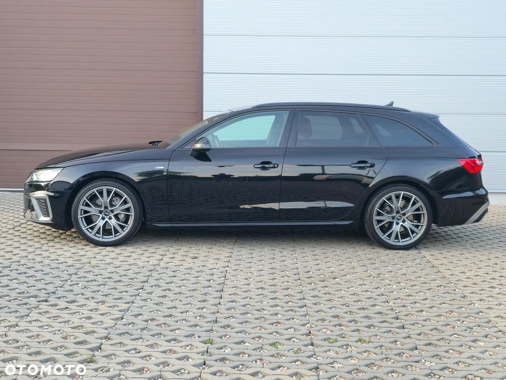 Audi A4 Avant 40 TDI quattro S tronic S line - 12