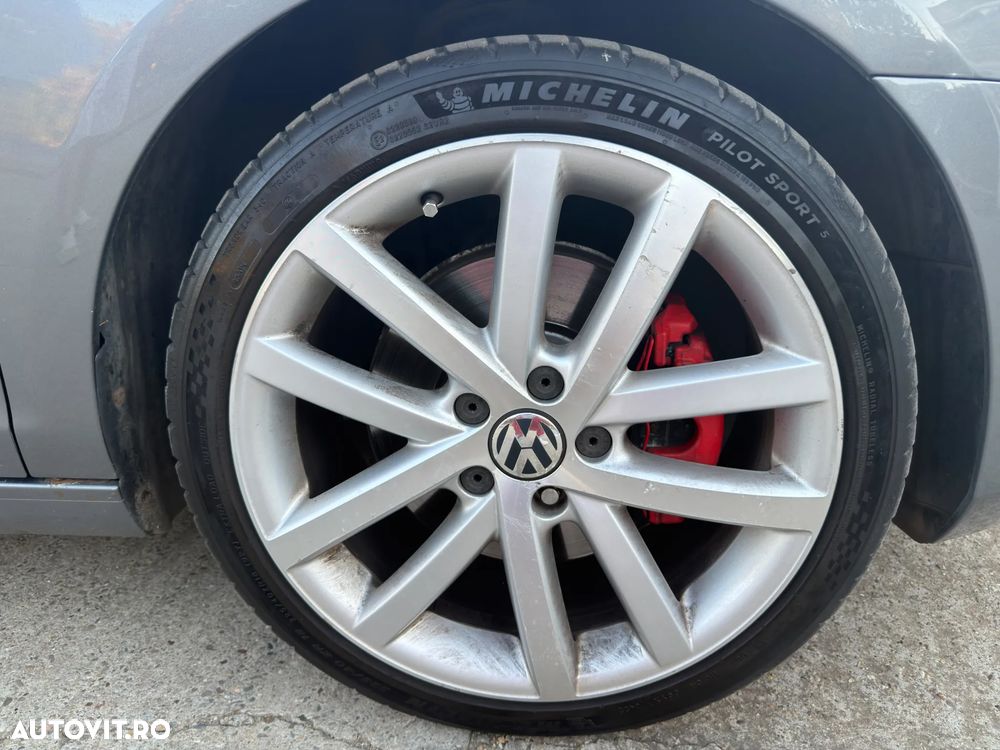 Volkswagen Golf 1.6 Comfortline DSG - 14