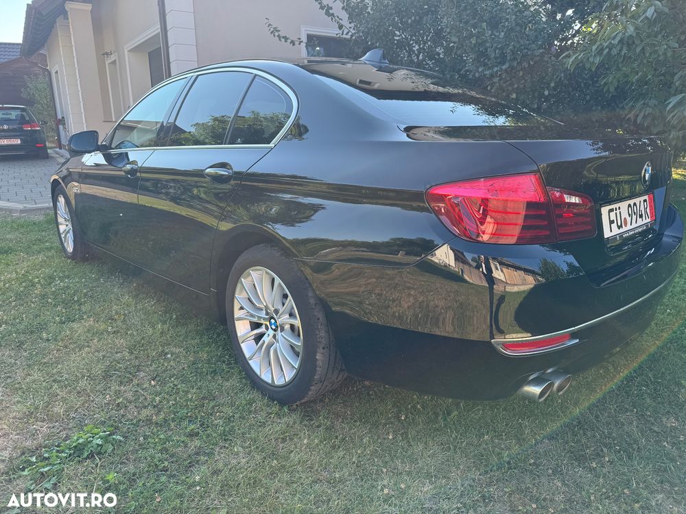 BMW Seria 5 525d Aut. Luxury Line - 4