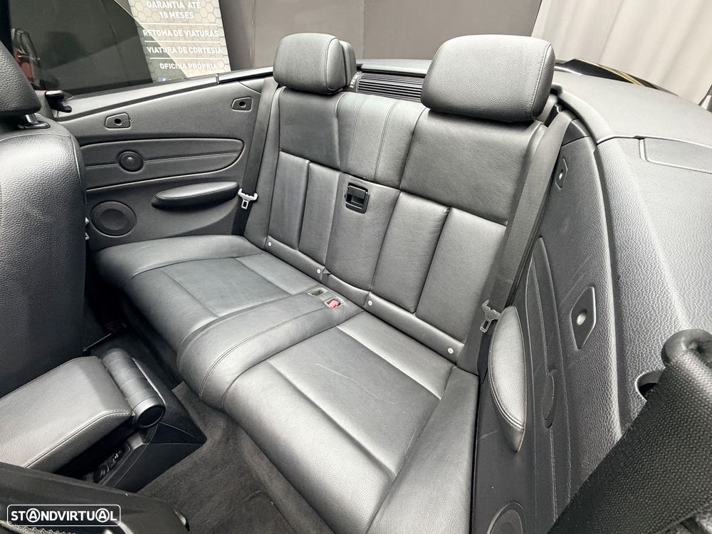 BMW 123 d Cabrio - 28