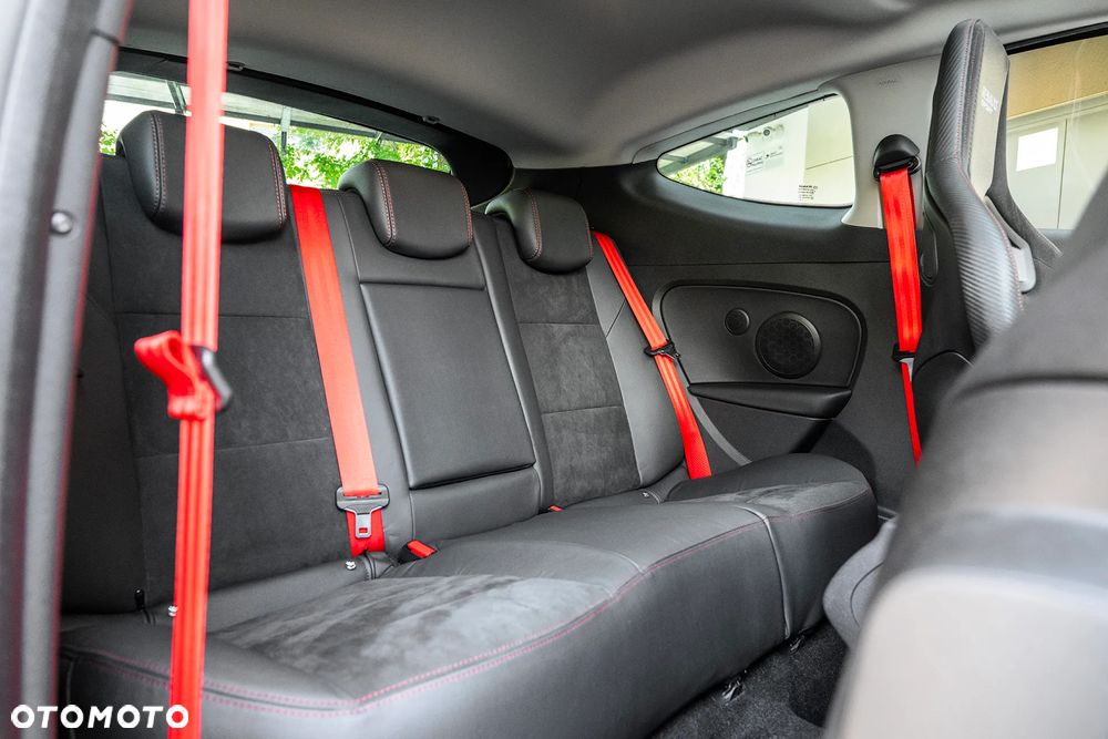 Renault Megane R.S SL Trophy - 17