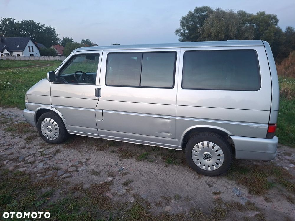 Volkswagen Multivan Standard - 3