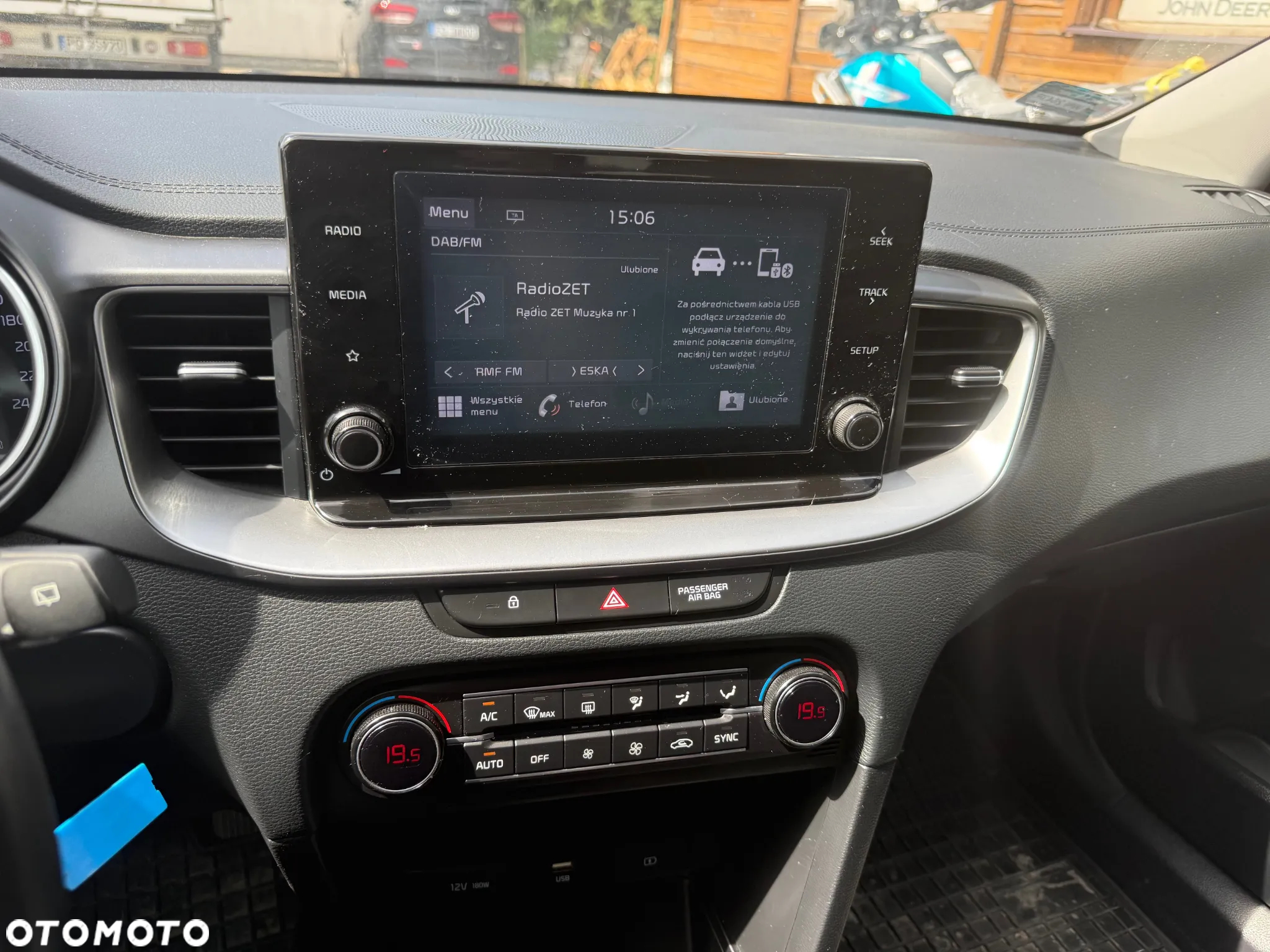 Kia XCeed 1.5 T-GDI M - 8