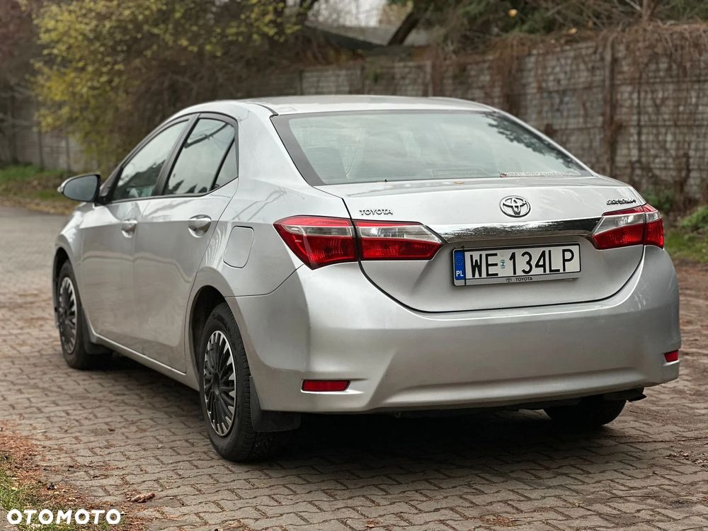 Toyota Corolla 1.6 Active EU6 - 3